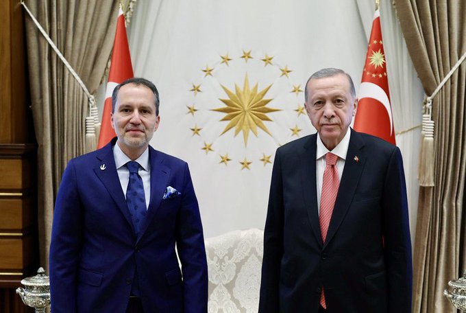 Yeniden Refah Partisi Genel Başkanı Fatih Erbakan, Cumhurbaşkanlığı Seçimleri Sonrası Yaptığı Açıklamada Erdoğan'ı Tebrik Etti