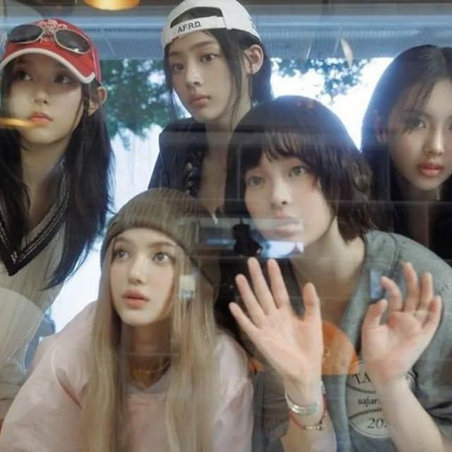 NewJeans, 3 Milyar Dijital Puanı Aşarak Zirveye Oturdu