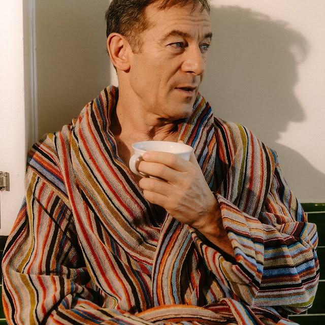 Jason Isaacs, Paul Smith Tarzında For Sharma Magazininde