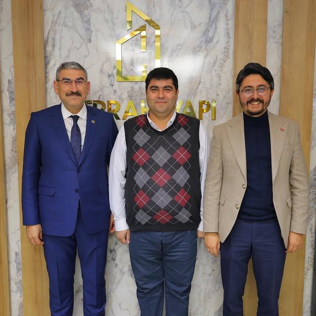 AK Parti Niğde Milletvekili Prof. Dr. Cevahir Uzkurt, Eski İl Başkan Yardımcısı ve Üyeleri Ziyaret Etti