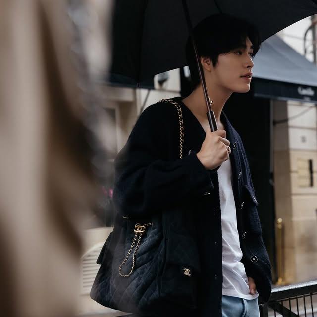 Chanel, 2025 Sonbahar-Kış Koleksiyonunu RUE CAMBON'da Tanıtıyor