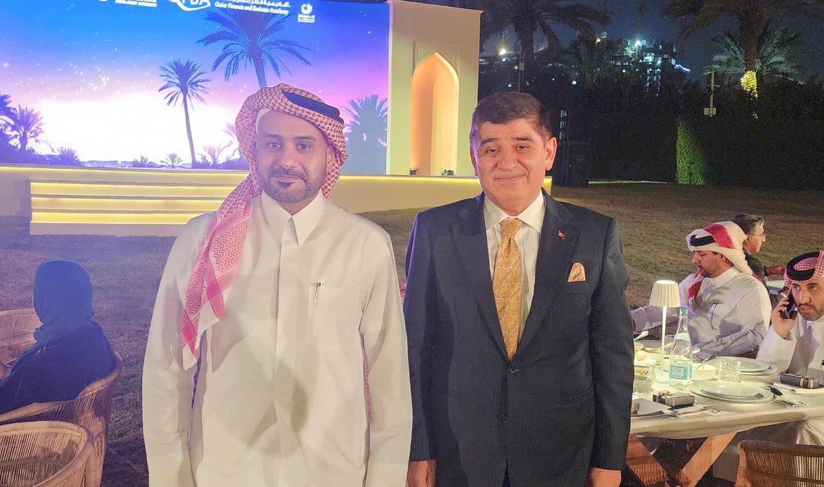 Türk Büyükelçisi, Katar'da Düzenlenen Sahur Programına Katıldı