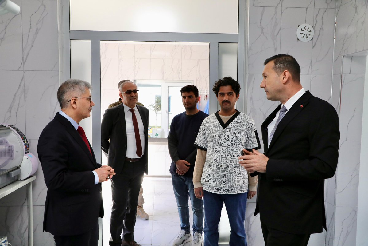 Niğde Valisi, Bor'daki Hayvan Rehabilitasyon Merkezi'ni Ziyaret Etti