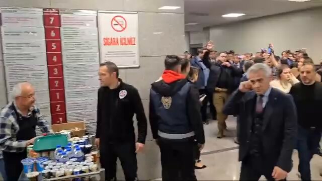 Müsavat Dervişoğlu Çağlayan Adliyesi'ne Katıldı
