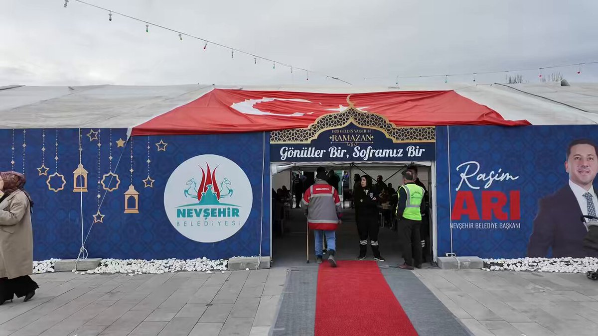 Ramazan Coşkusu Nevşehir'de Yaşandı: Kadir Gecesi Dualar Semaya Yükseldi
