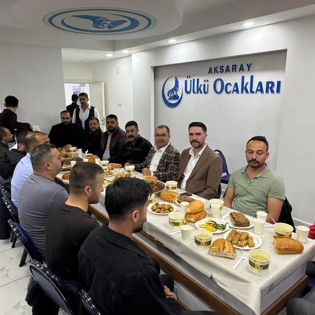 Aksaray Ülkü Ocakları İftar Programı Düzenledi