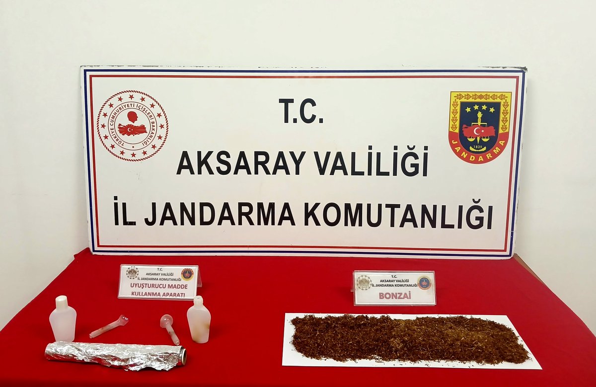 Aksaray’da Uyuşturucu Operasyonu: 4 Kişi Tutuklu, 680 Gr Bonzai ve Diğer Madde Ele Geçirildi