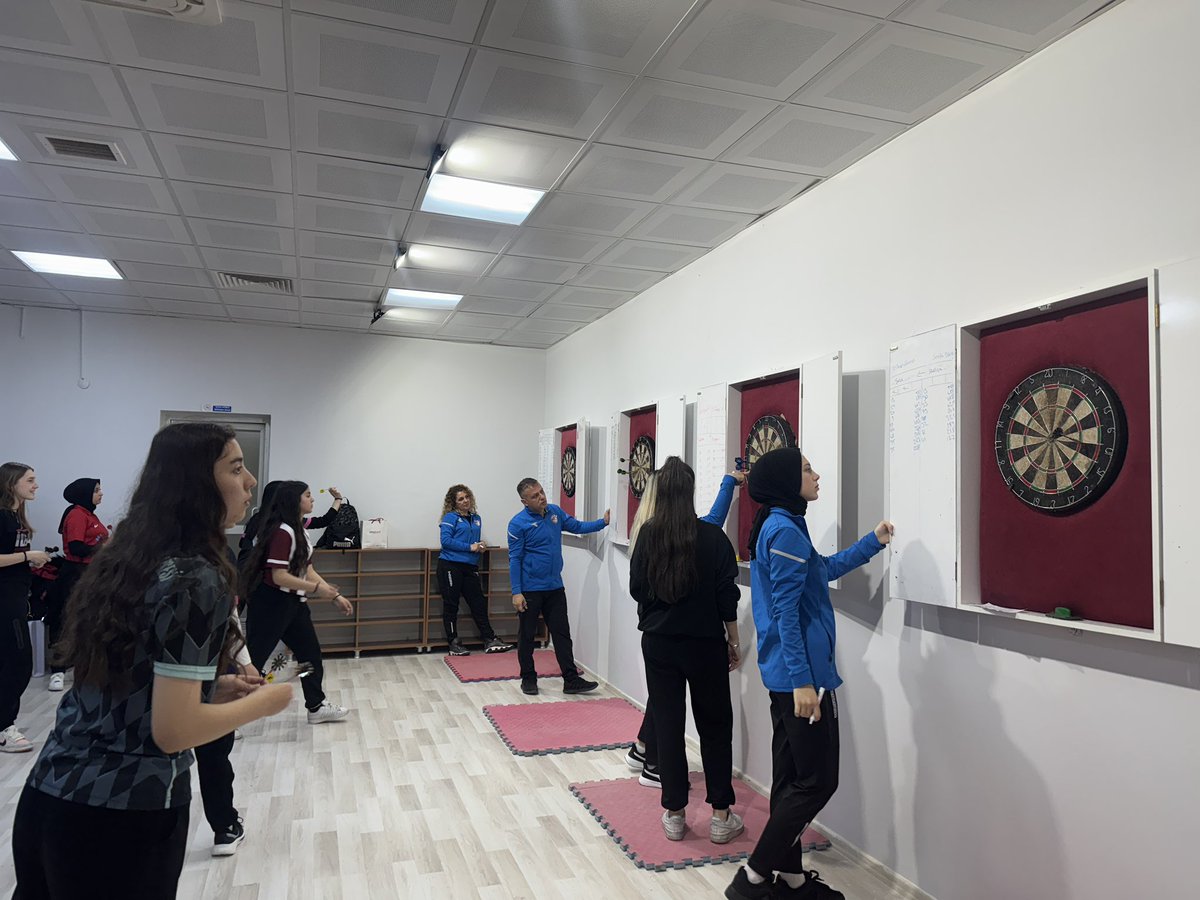 Kayseri'de 23 Nisan Dart Turnuvası Başladı