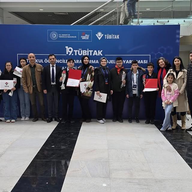 Aksaraylı Öğrenciler TÜBİTAK Ortaokul Araştırma Projeleri Yarışmasında Bölge Finalinde Başarılı Oldu