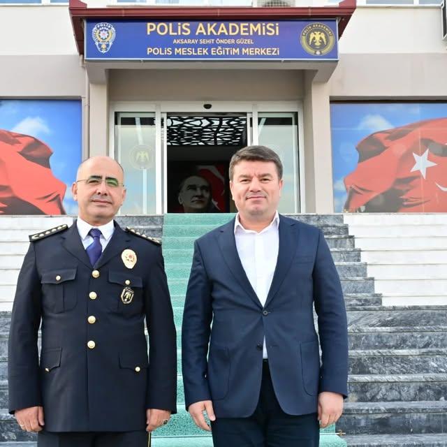 Aksaray Belediye Başkanı Dinçer, Polis Haftası'nda POMEM Müdürü Cengiz'i Ziyaret Etti
