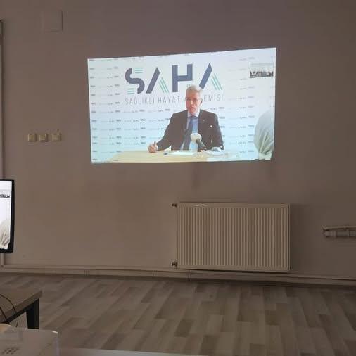 Niğde'de Sağlıklı Yaşam Akademisi Eğitimleri Başladı