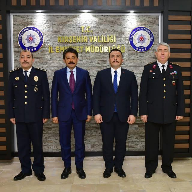 Vali Sefer Meyyurek, Polis ve Jandarma Teşkilatlarını Ziyaret Etti