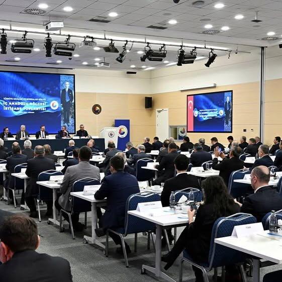 Niğde Ticaret Borsası Yönetim Kurulu Başkanı TOBB Başkanlığıyla İç Anadolu Oda-Borsa Buluşmasında Yer Aldı