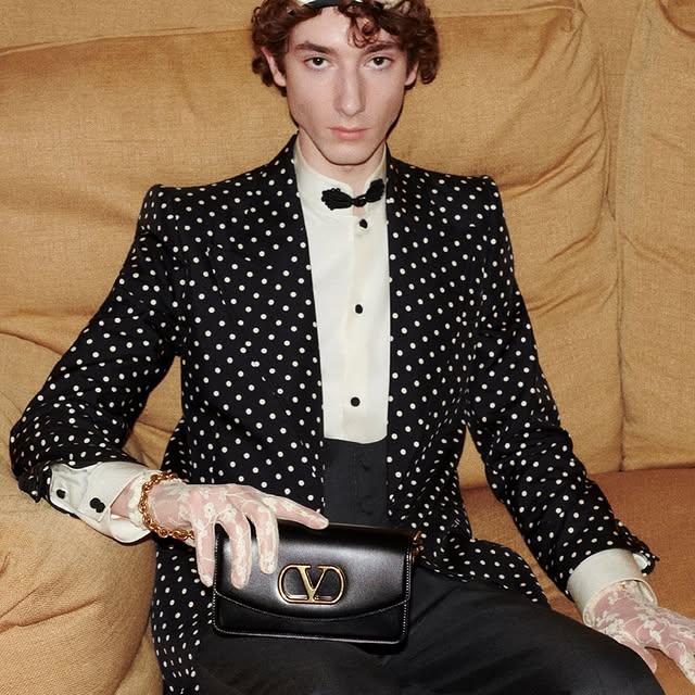 Valentino Yeni Koleksiyonu ile Şıklığı Yeniden Tanımlıyor