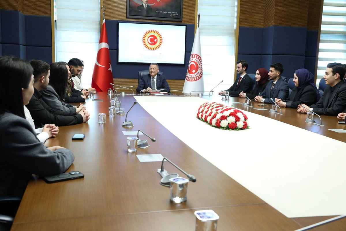 AK Parti Milletvekili Oktay, Kırşehir Ahi Evran Üniversitesi'ni Ziyaret Etti
