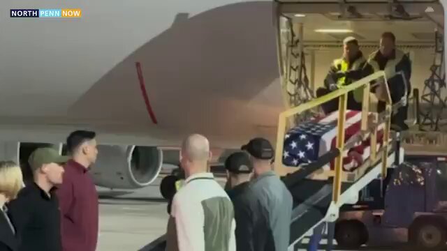 Rus Ordusu Karşısında Öldürülen Amerikalı Askerin Cenazesini ABD Getirdi