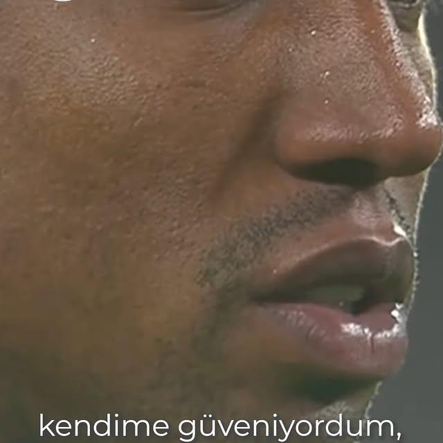Fenerbahçe'de Anderson Talisca’nın Gündemine Yeni Bir Renk: Sanat Performansı