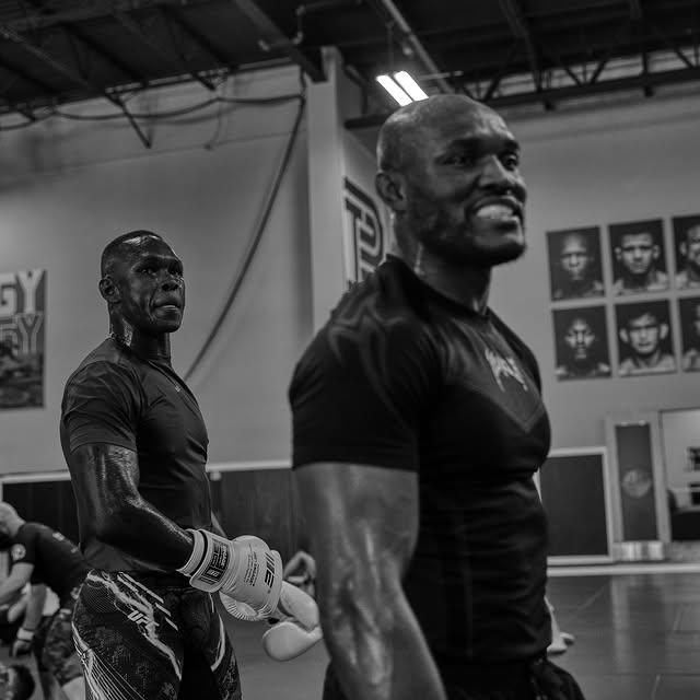Kamaru Usman, Sosyal Medyada Duygusal Paylaşım Yaptı