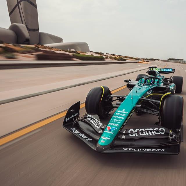 Aston Martin Aramco Cognizant F1 Takımı, Suudi Arabistan Grand Prix'ye Hazırlıkta Ülke Genişliğinde Bir Yolculuğa Çıktı