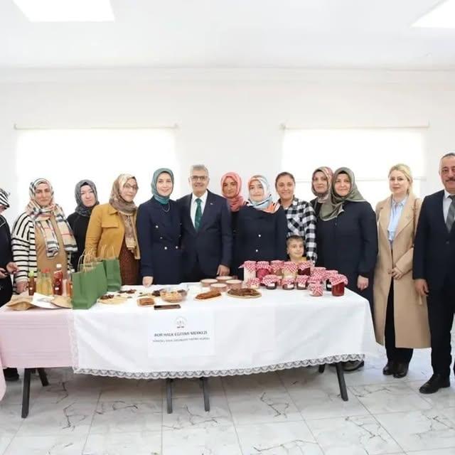 Niğde'de Yerel Gıda Ürünleri Kursu Mezunlarına Sertifika Töreni