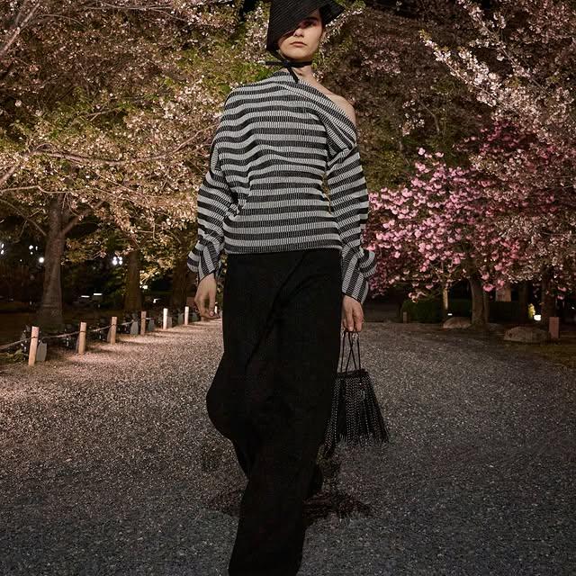 Dior, Japon Dokumacılığıyla Kyoto'da Yeni Koleksiyonu Sergiledi