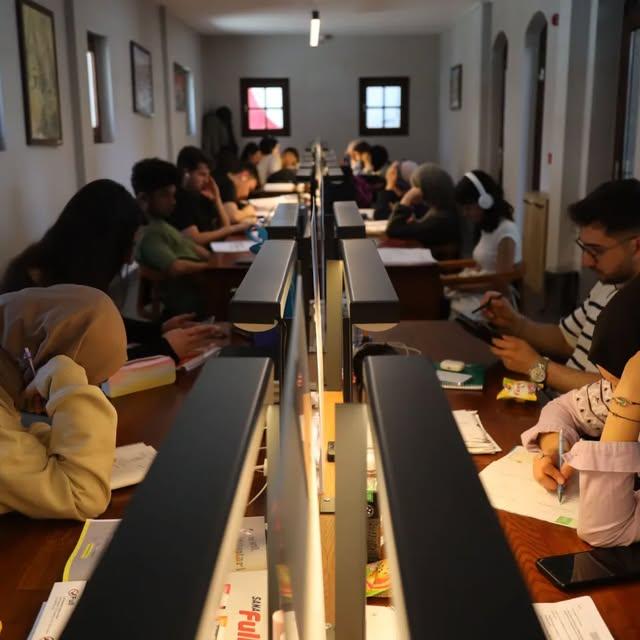 Aksaray Belediyesi Öğrencilere Kitap Konuk Evleri’nde Destek Sağlıyor