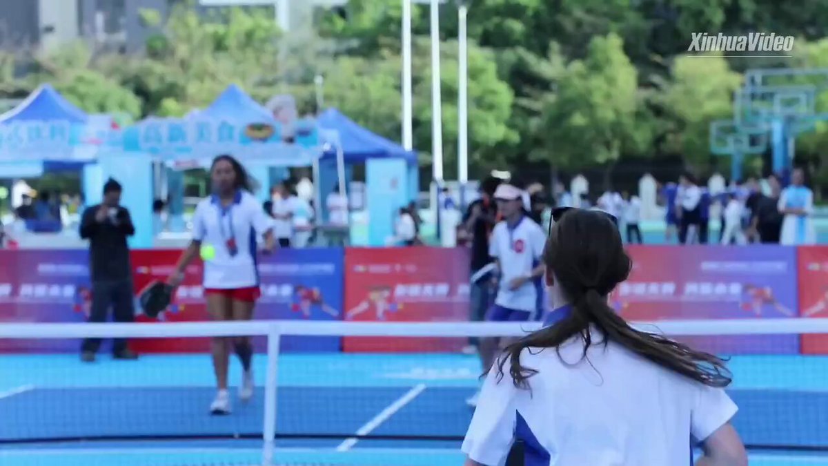 Çin ve ABD Öğrencileri Shenzhen'de Pickleball Maçı Oynadı