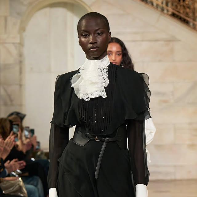 Ralph Lauren’ın Son Koleksiyonu Yeni Trendleri Yaktı