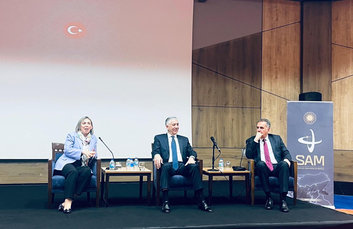 Antalya Diplomasi Forumu'na Yükseköğretim Öğrencileri Katıldı