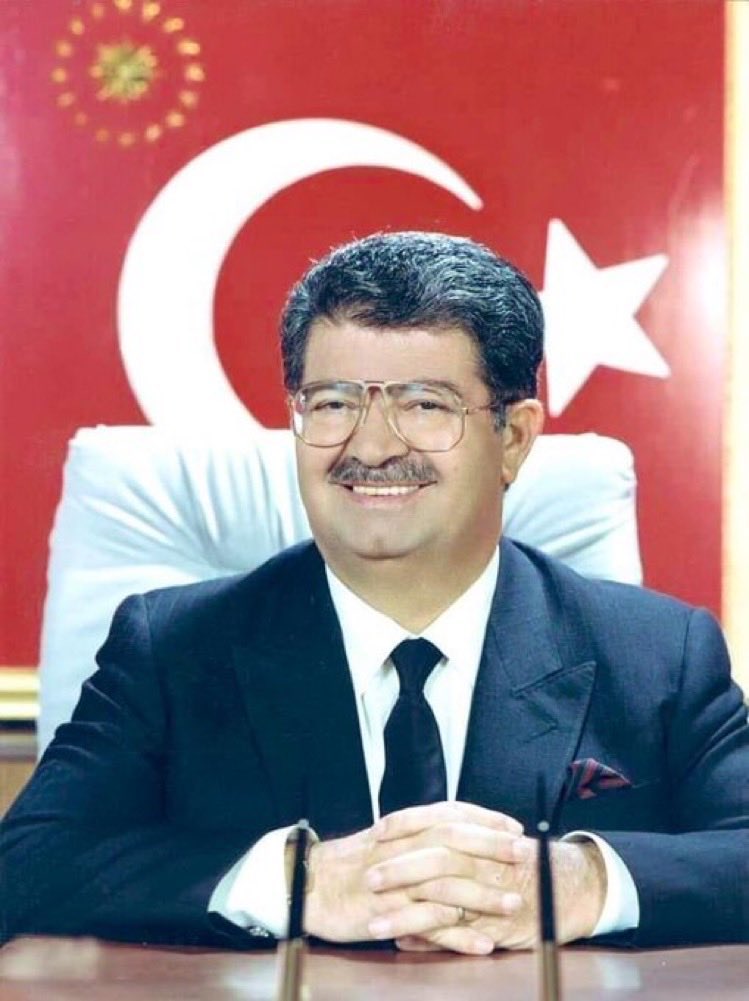 Turgut Özal Vefatının Yıl Dönümünde Anılıyor