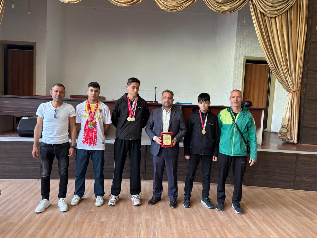 Melikgazi Mesleki ve Teknik Anadolu Lisesi Spor Kulübü Öğrencileri Kariyer Günlerine Katıldı