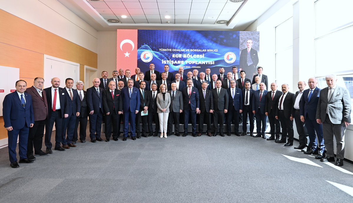 Ege Bölgesi İş Dünyası, Ekonomik Zorluklara ve Ticaret Savaşlarına Odaklandı