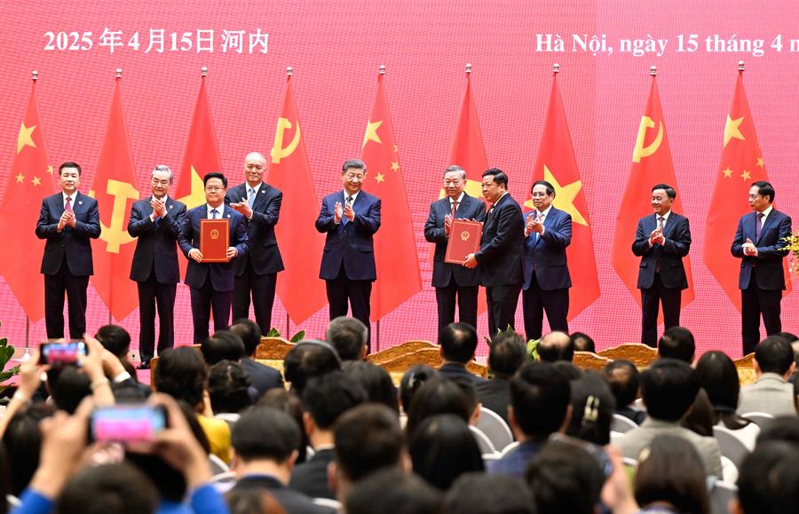 Xi Jinping, Güneydoğu Asya Ziyaretinde İşbirliğini ve Ortak Gelecek Vizyonunu Vurguladı
