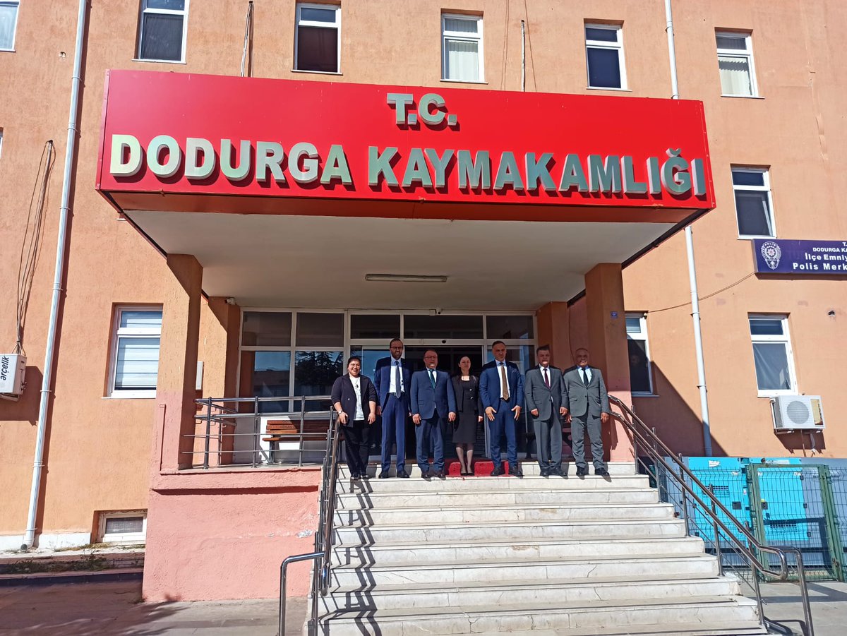 Dodurga'da Yeni Halk Kütüphanesi Açıldı, Kaymakam Beyoğlu Ziyaret Etti
