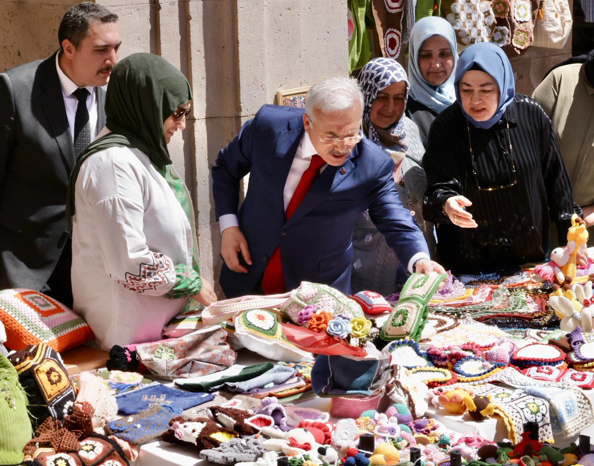 Aksaray Aile Destek Merkezi Kermesi Yoğun Katılım Arttırdı