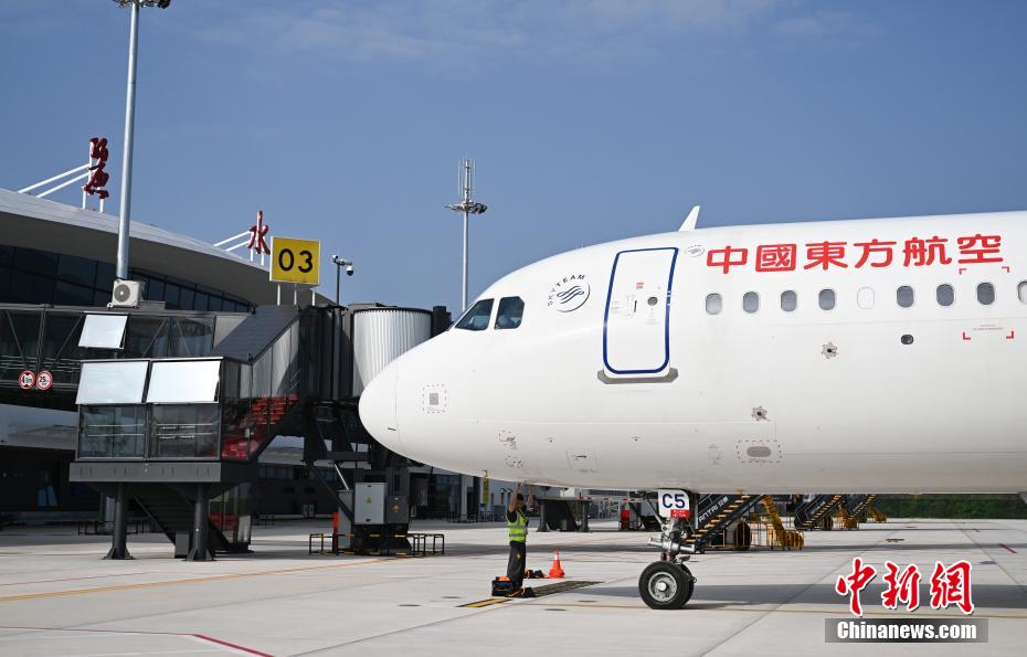 Lishui Havalimanı, Zhejiang'de Geçerlilik Test Uçuşunu Tamamladı