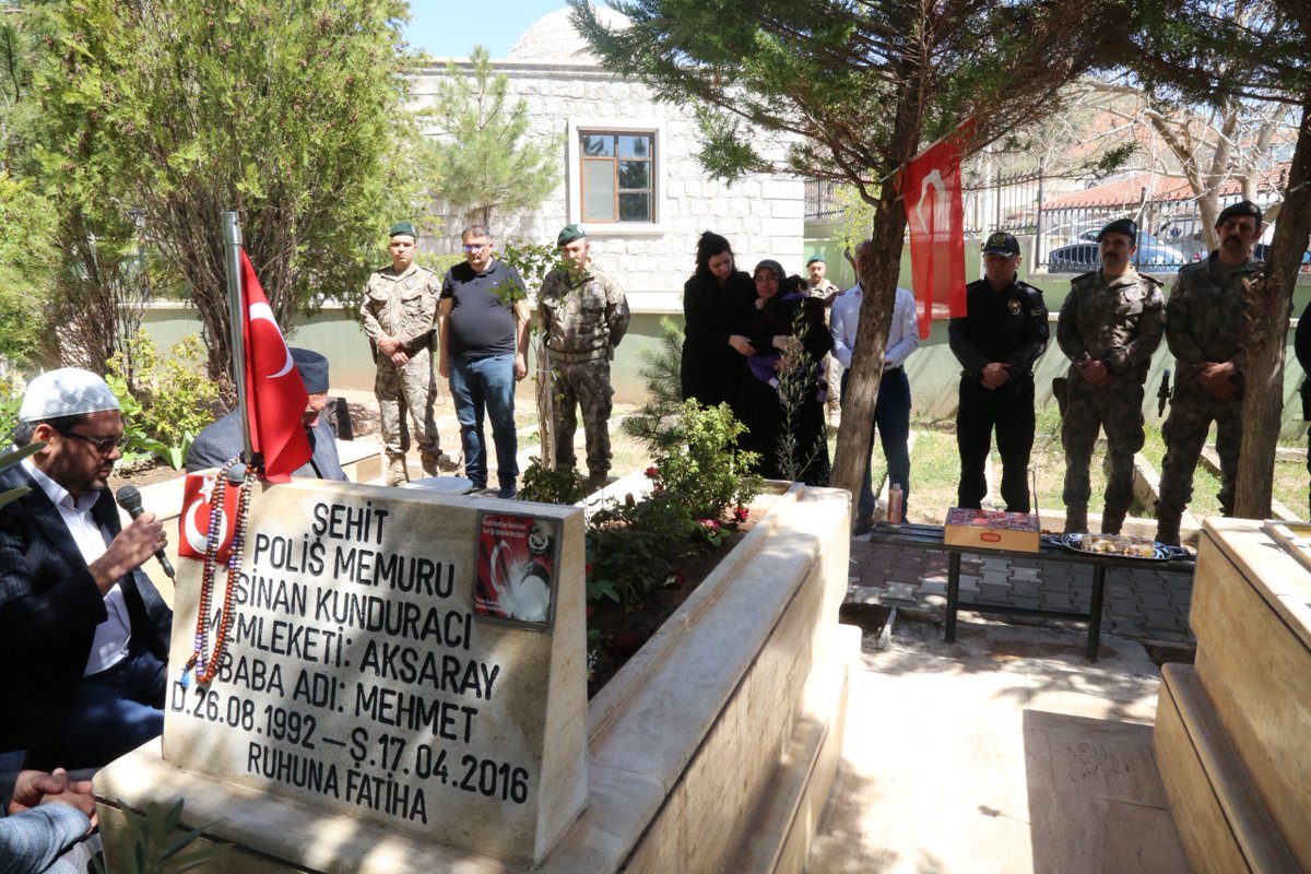 Aksaray Emniyeti, Şehit PÖH Sinan Kunduracı'nın Yıl Dönümünde Mevlid Programına Katıldı