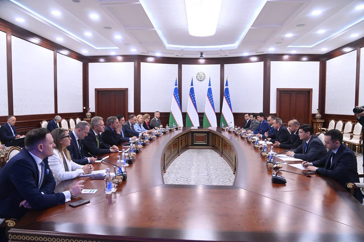 Avrupa Parlamentosu Temsilcisi Zdechovský, Özbekistan Dışişleri Bakanlığı'nı Ziyaret Etti