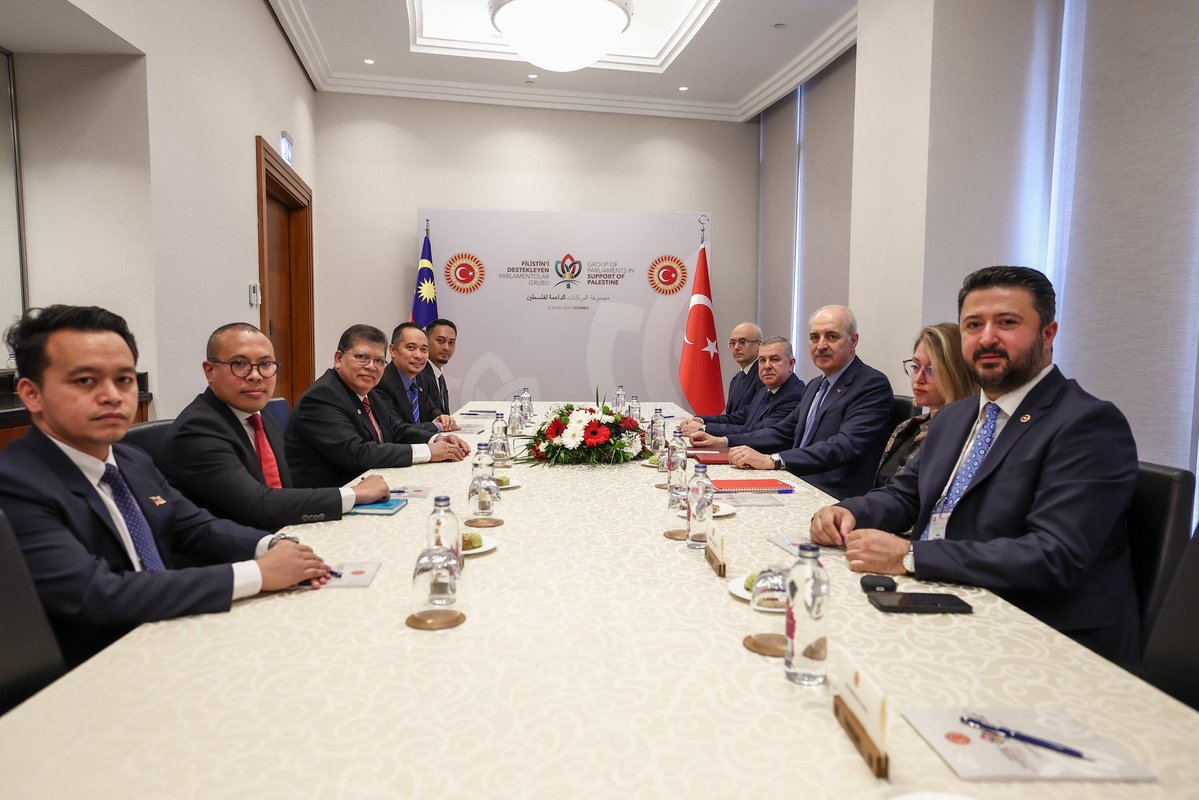 Malezya Temsilciler Meclisi Başkanı Türkiye'de Filistin Desteği için Toplantı