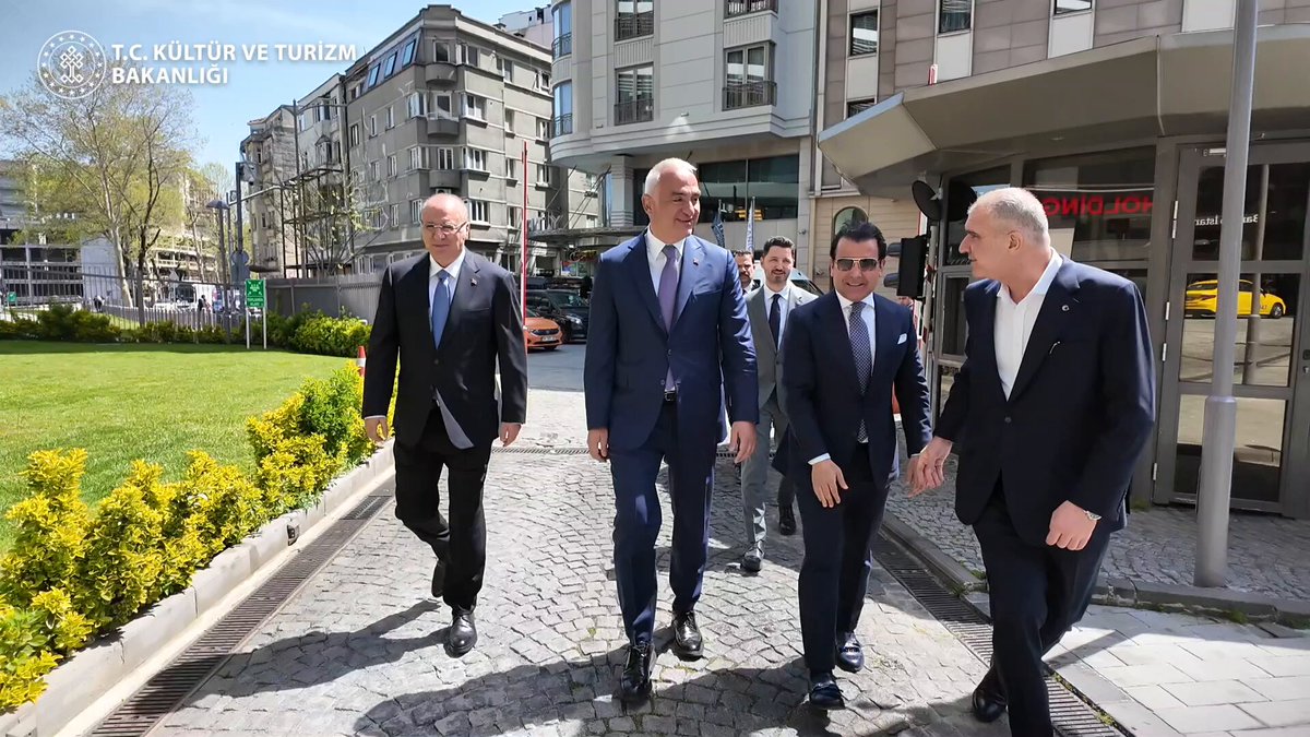 İl Kültür Turizm Bakanı Ersoy Habertürk Medya Grubu'nu Ziyaret Etti