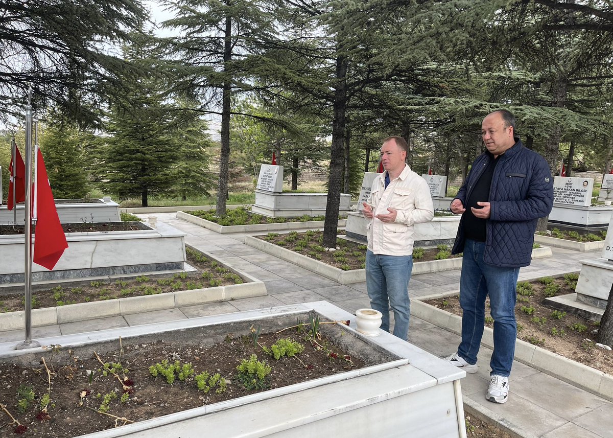 Kırşehir İl Milli Eğitim Müdürü Şehitliği Ziyaret Etti