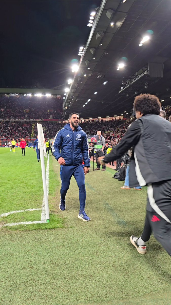 Manchester United'ın Zirko'ya Duyarsızlığı Tartışma Yüzü Gösterdi