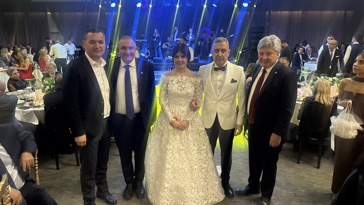 İYİ Parti Milletvekili Yaldır’ın Düğüne Katılımları