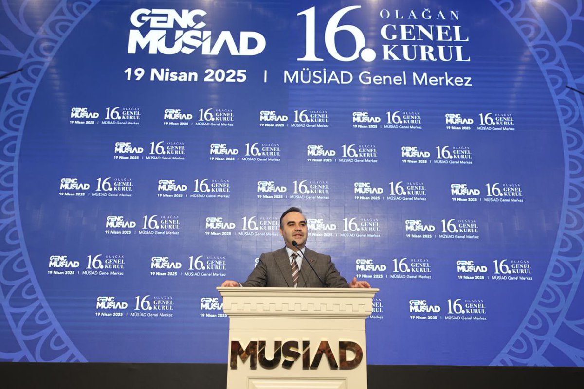 Sanayi Bakanı Kacır, Genç Müsiad'ın Genel Kurulunu İştirak Etti