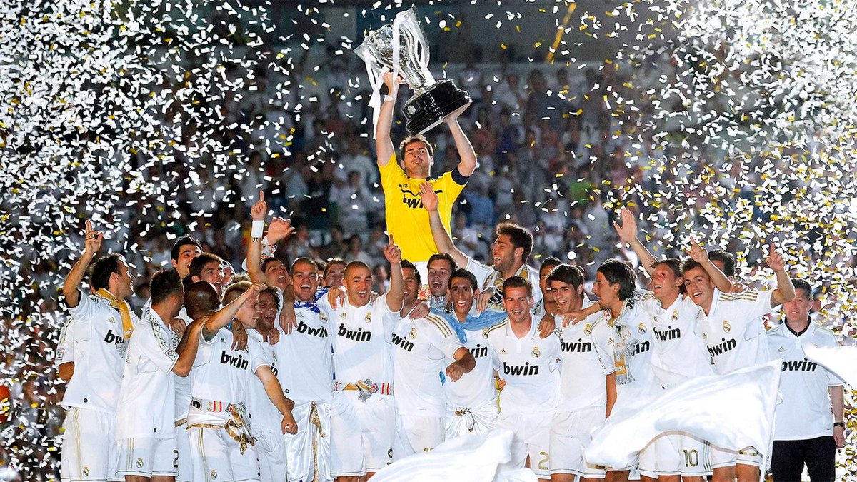 Real Madrid, 32. La Liga Şampiyonluğunu 13 Yıl Sonra Kutladı