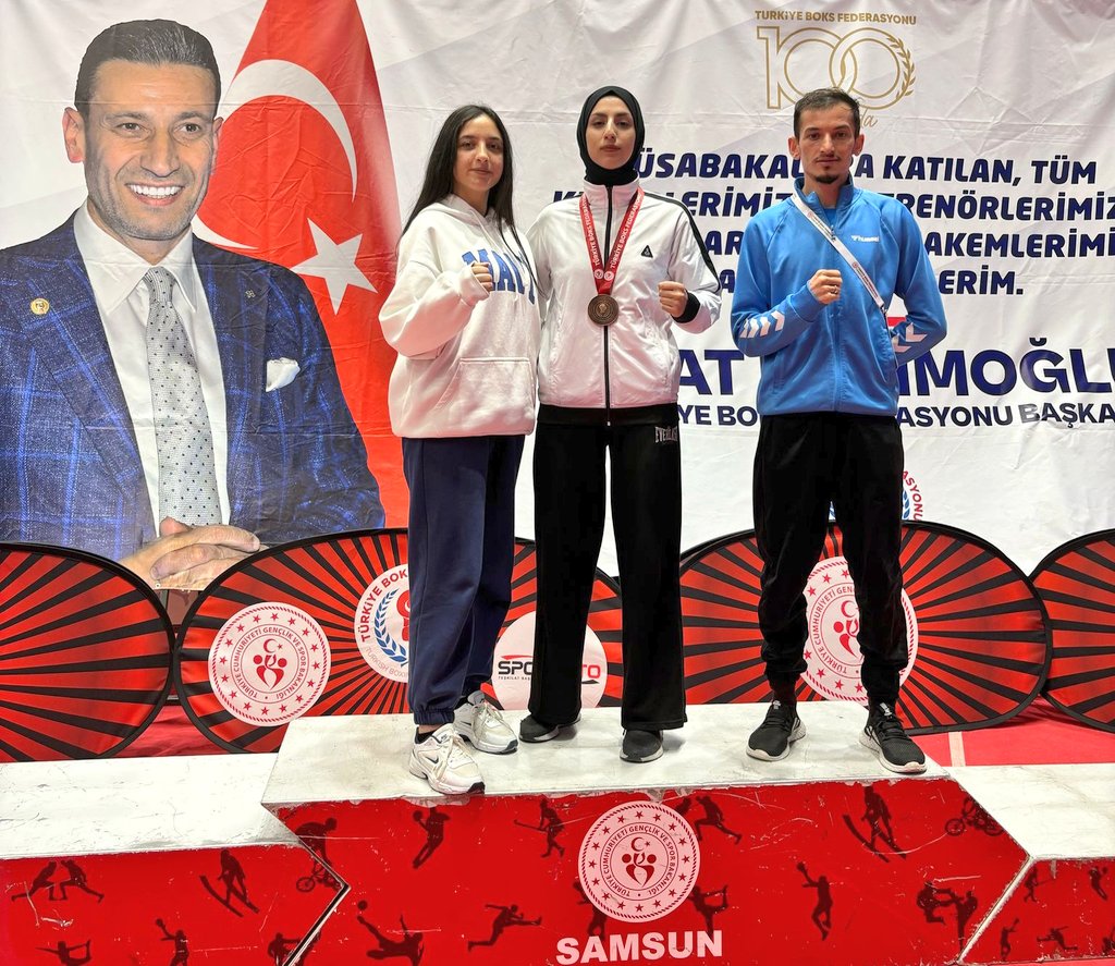 Aksaraylı Boksör Asude Adak Türkiye Şampiyonasında Üçüncü Oldu