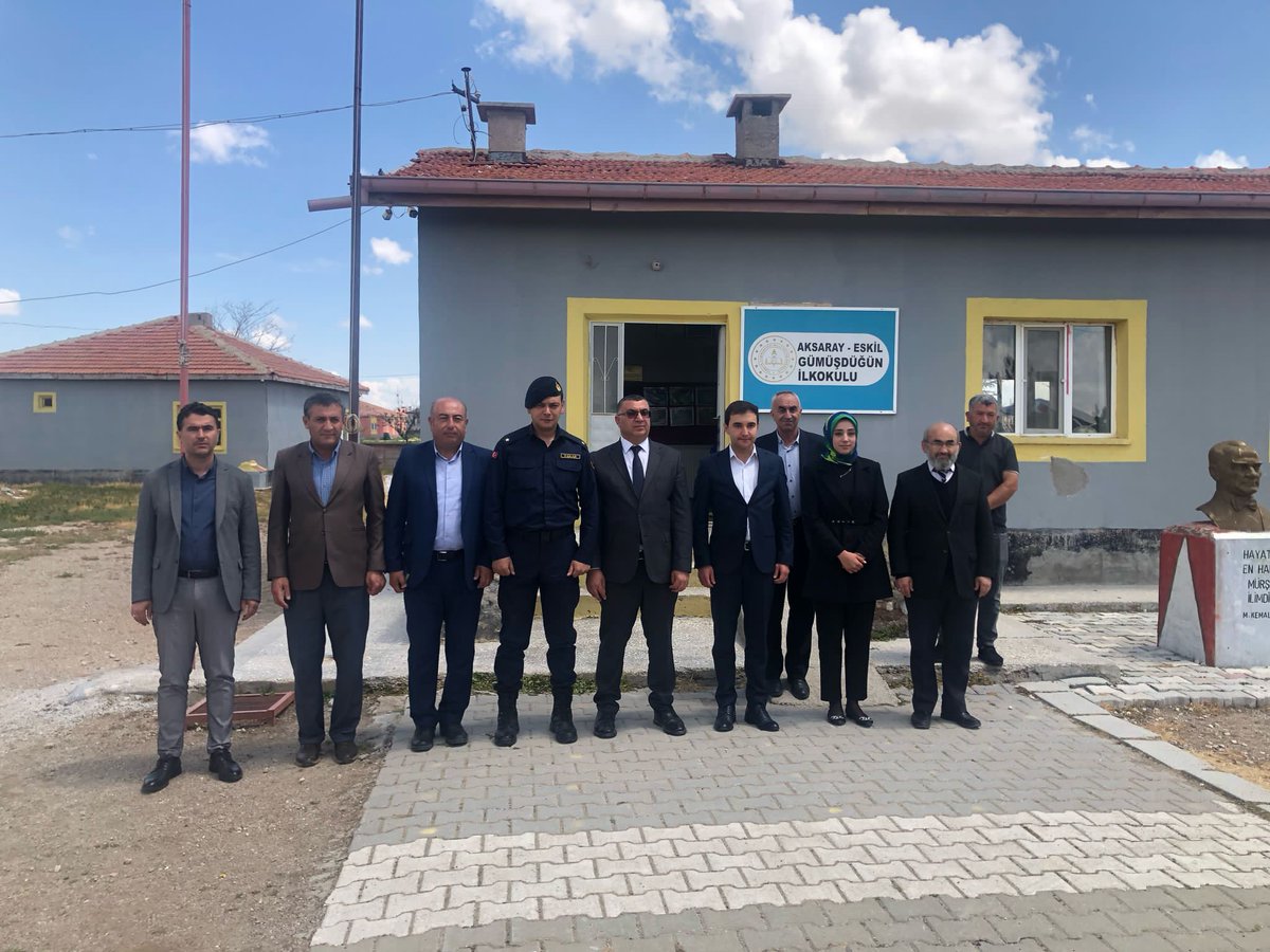 Kaymakam Yurddaş, Gümüşdüğün İlkokulu'nu Ziyaret Etti