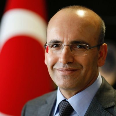 Yazar ve Sanatçı Sırrı Süreyya Önder Vefat Etti