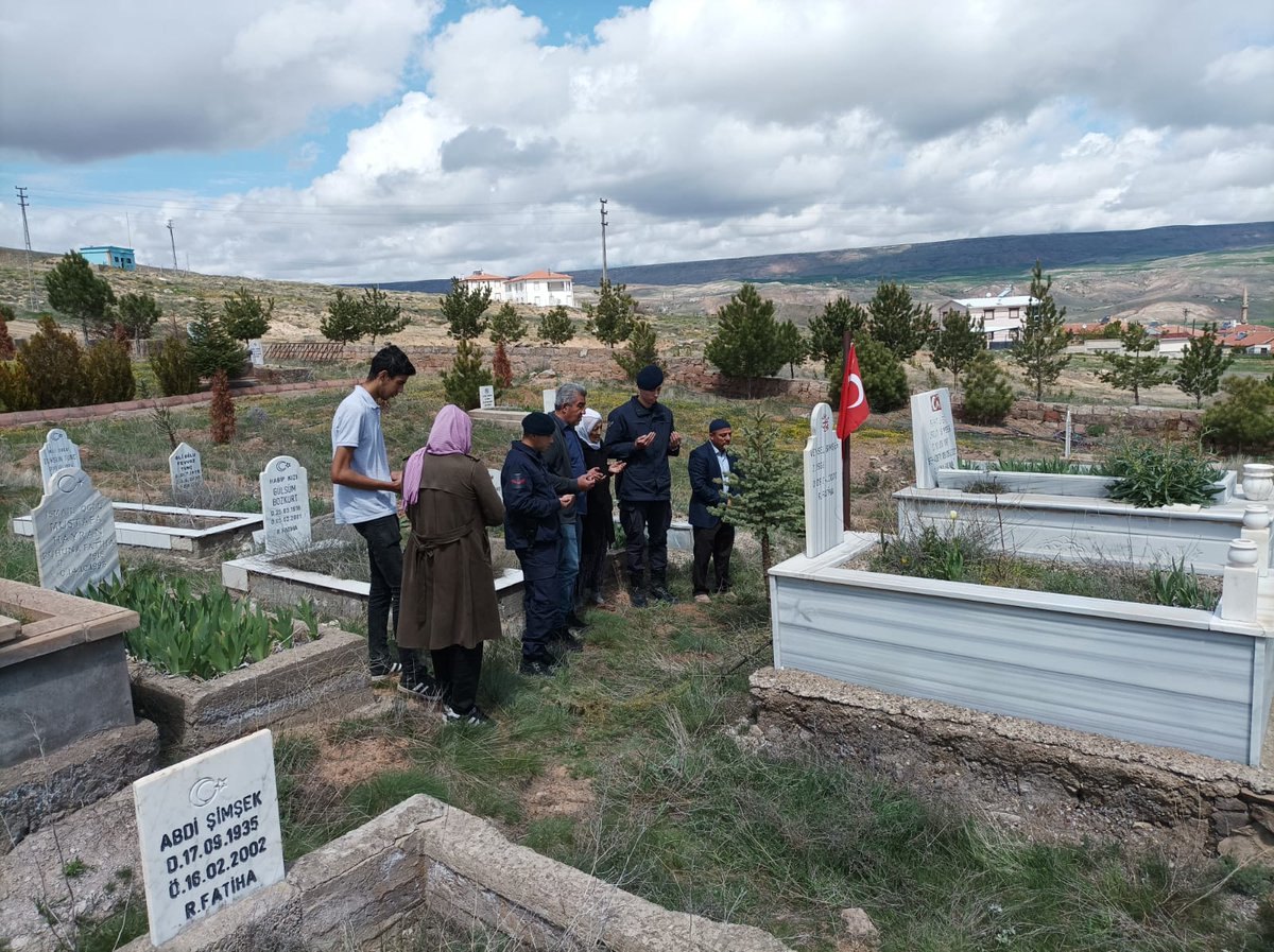 Sarıoğlan Belediyesi, Şehit Jandarma Er Turgut Şimşek'i Anma Töreni Düzenledi