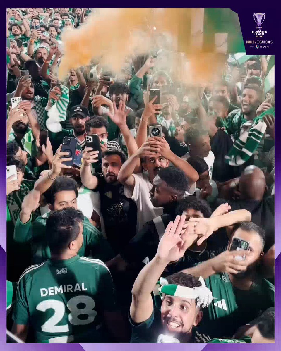 Çin Milli Takımı, Al Ahli'nin Zafere Ulaştığı Kutlamalara Katıldı
